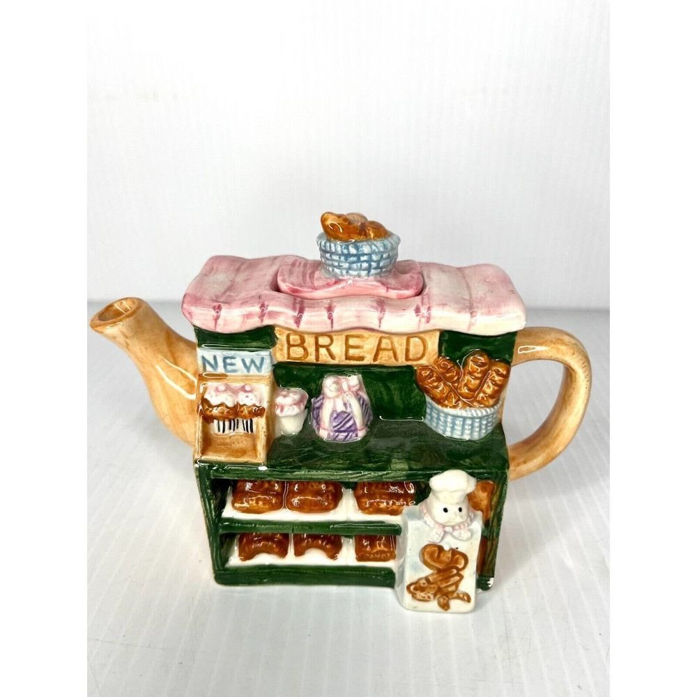 GKAO Vintage Bakery Teapot Good Condition